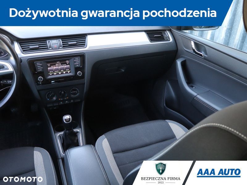 Skoda RAPID - 10