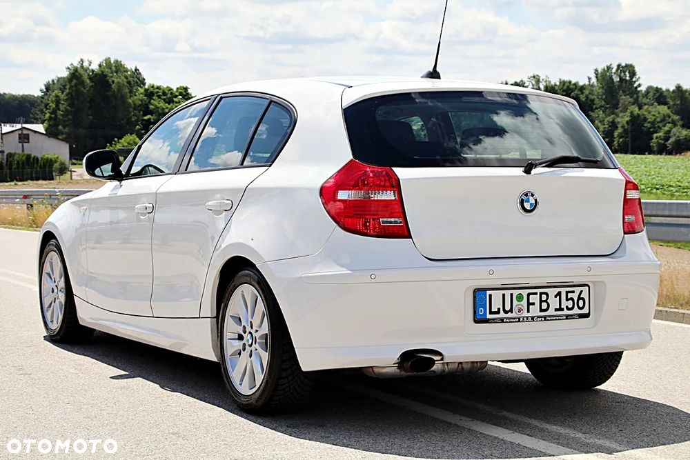 BMW Seria 1 116i Edition Sport - 8