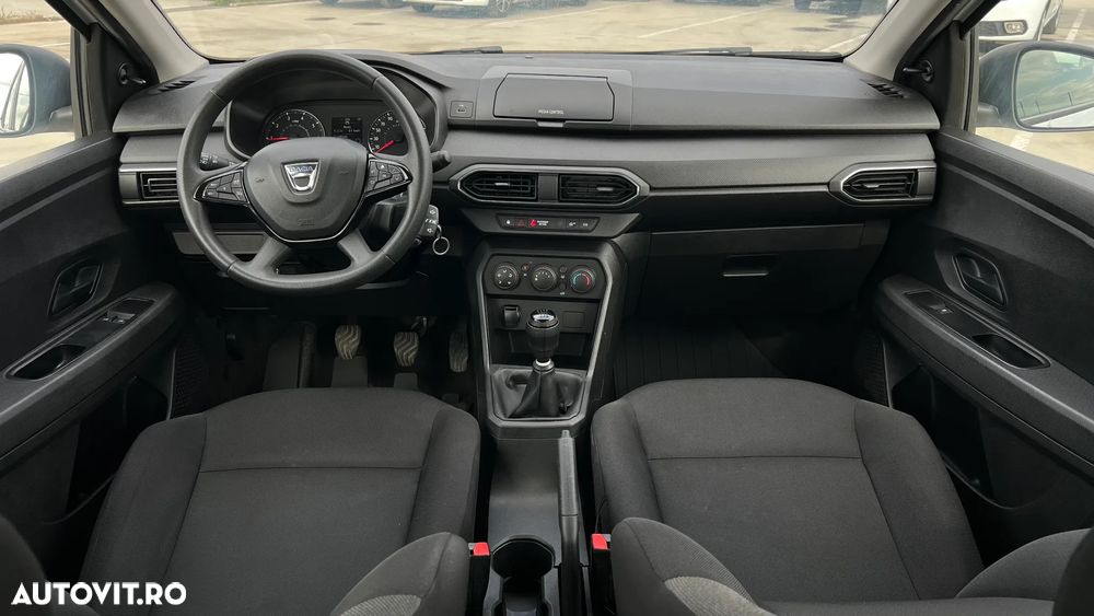 Dacia Logan TCe 90 MT6 Comfort - 9