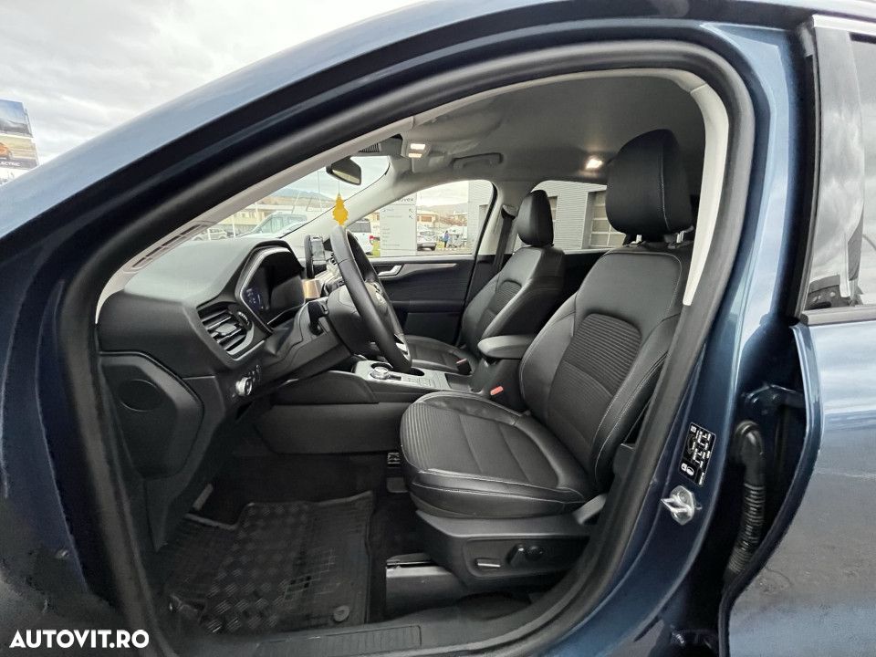 Ford Kuga - 19