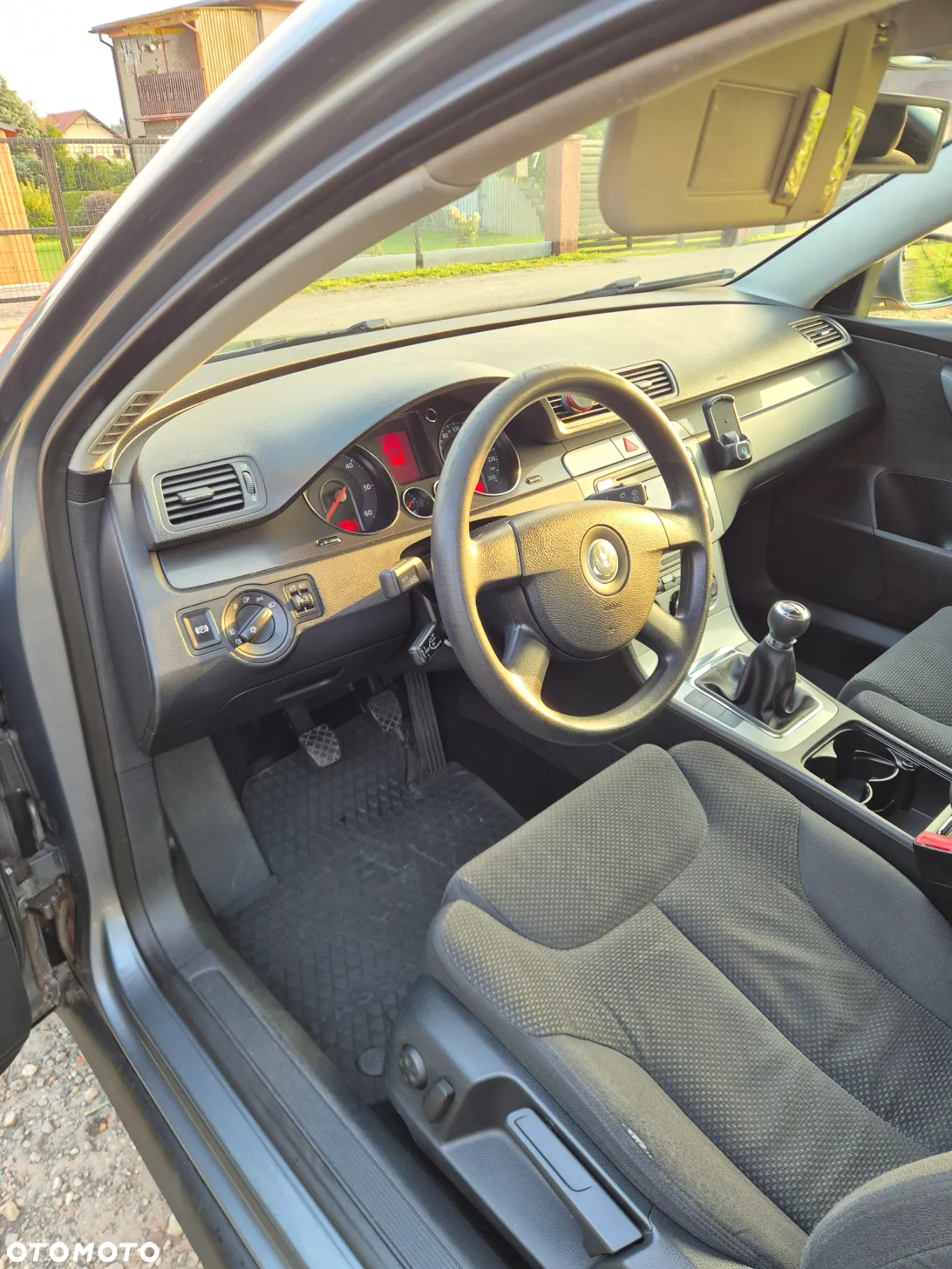 Volkswagen Passat 2.0 TDI DPF Comfortline - 19