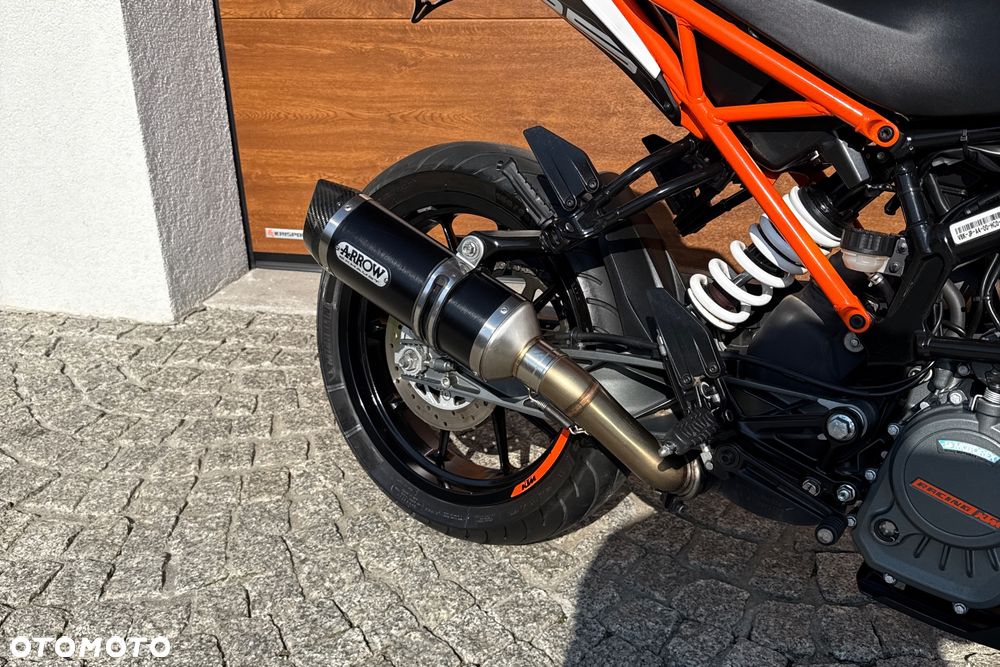 KTM Duke 125 - 9