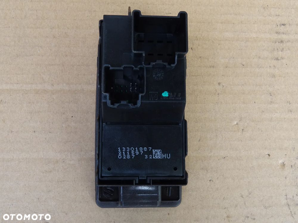 PANEL PRZEŁĄCZNIK SZYBY DRZWI TYŁ PRZÓD OPEL INSIGNIA ASTRA J ZAFIRA C BRĄZOWY - 12