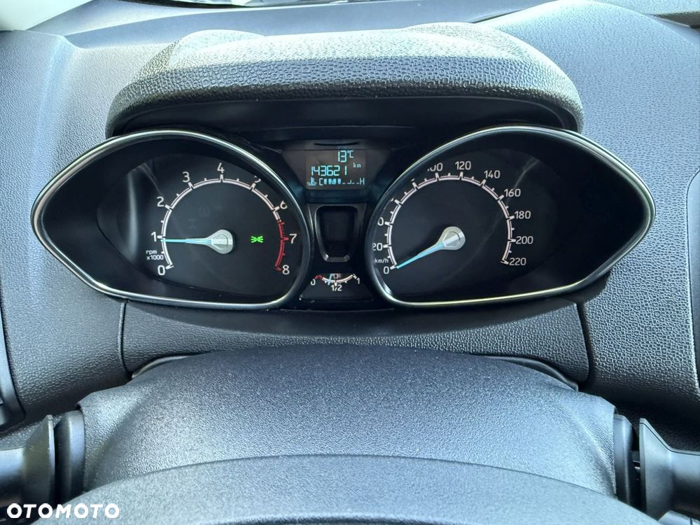 Ford EcoSport - 32