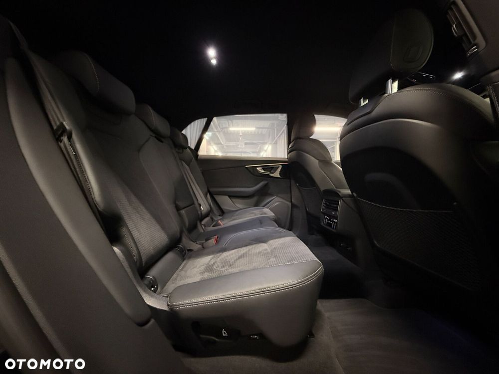 Audi Q8 - 27
