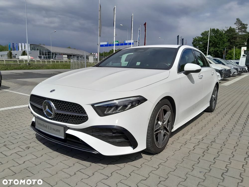 Mercedes-Benz Klasa A 180 AMG Line 7G-DCT - 2