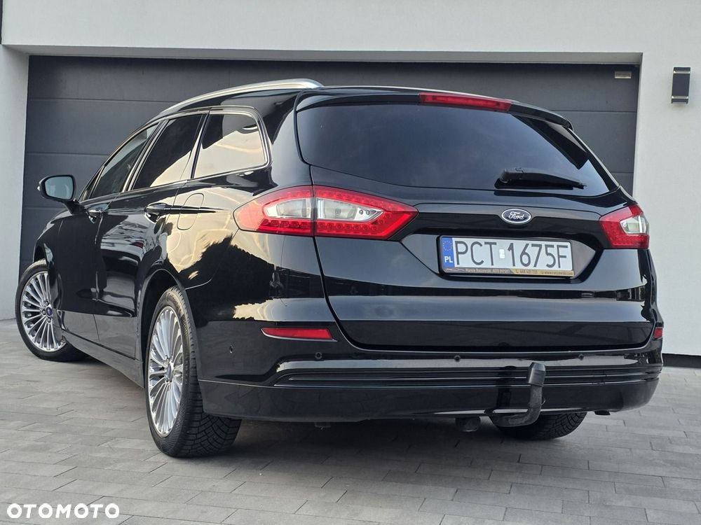 Ford Mondeo - 38