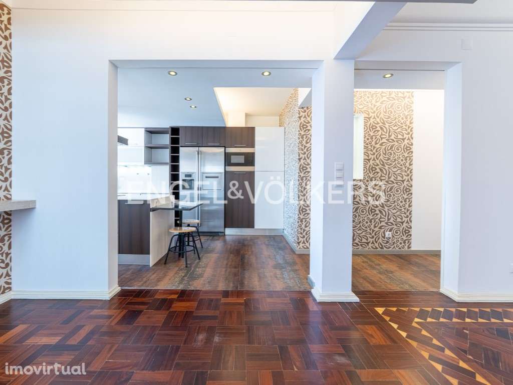 T4 exclusivo junto à Av. da Liberdade - Grande imagem: 3/32