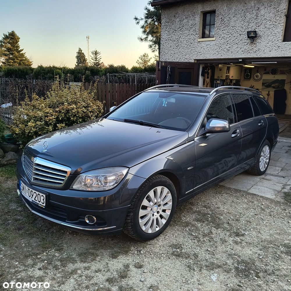 Mercedes-Benz Klasa C 220 CDI DPF Automatik Elegance - 24