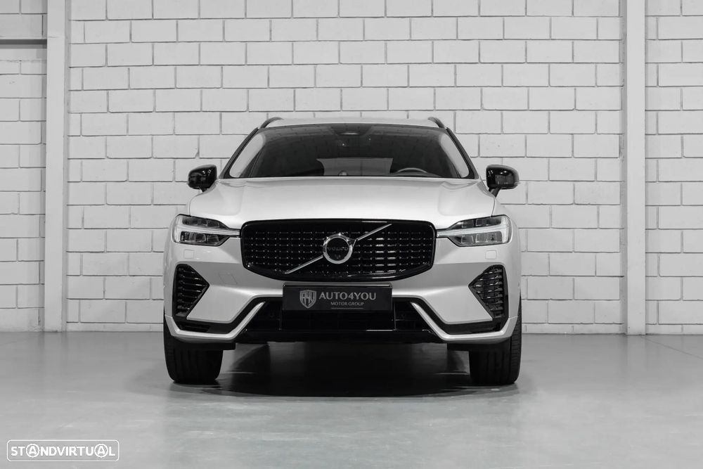 Volvo XC 60 T8 AWD Plus Black Edition - 3