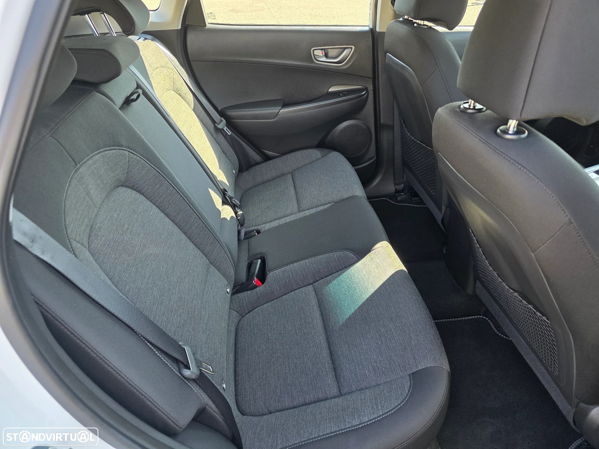 Hyundai Kauai EV 64 kWh Premium - 17