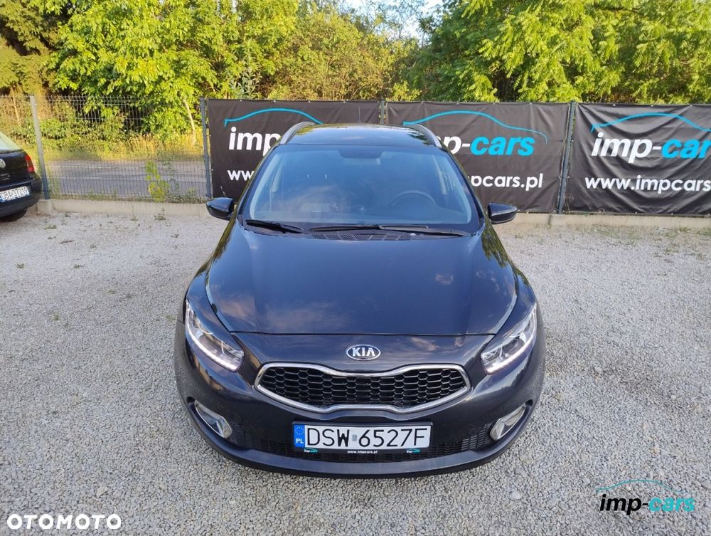 Kia Ceed - 16