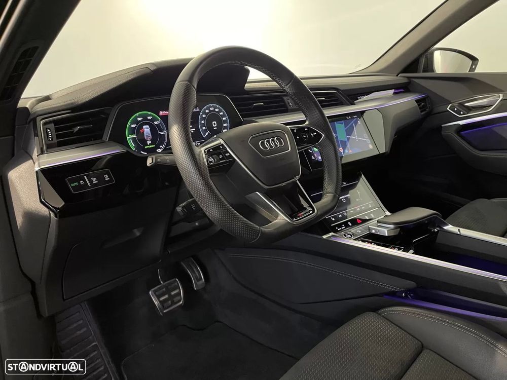 Audi Q8 e-Tron Sportback 50 quattro S line - 12