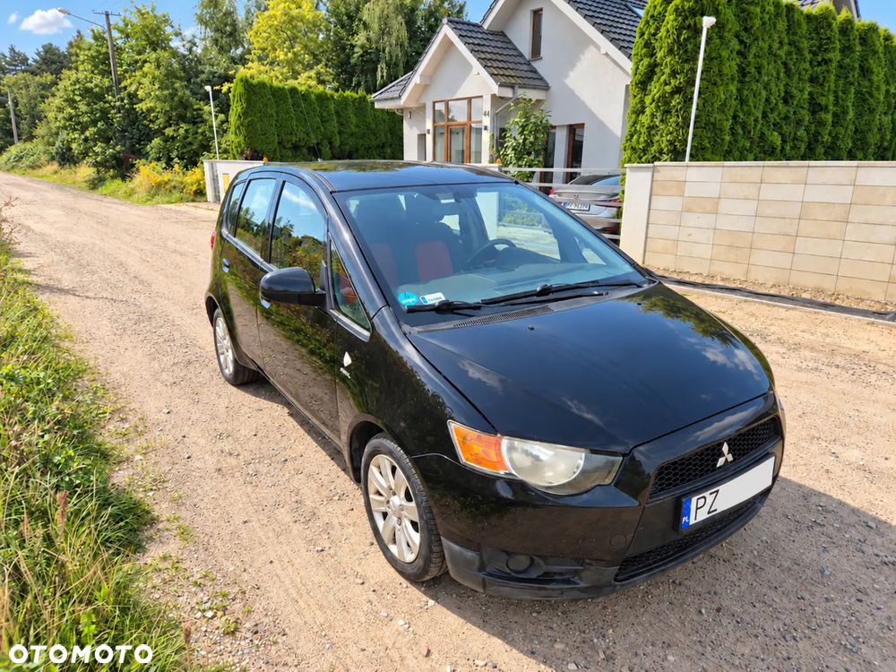 Mitsubishi Colt 1.1 Invite - 1