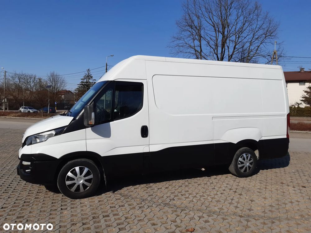 Iveco DAILY35 - 4