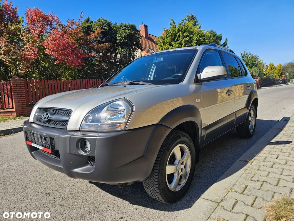 Hyundai Tucson 2.0 CRDi VGT 2WD Automatik GLS - 2