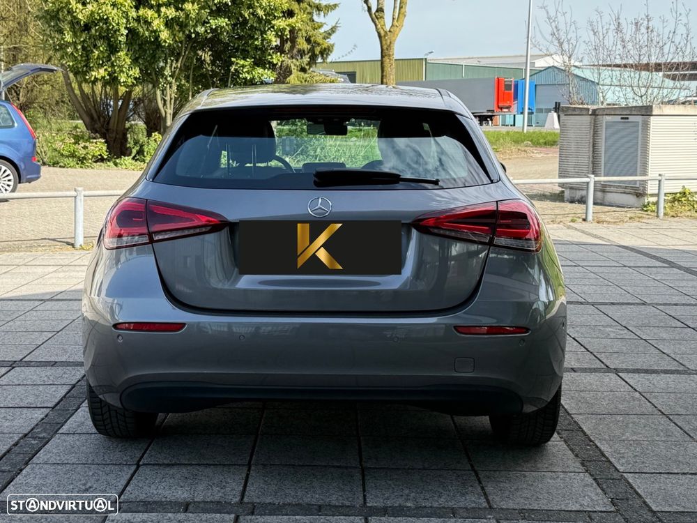 Mercedes-Benz A 180 7G-DCT Special Edition - 6