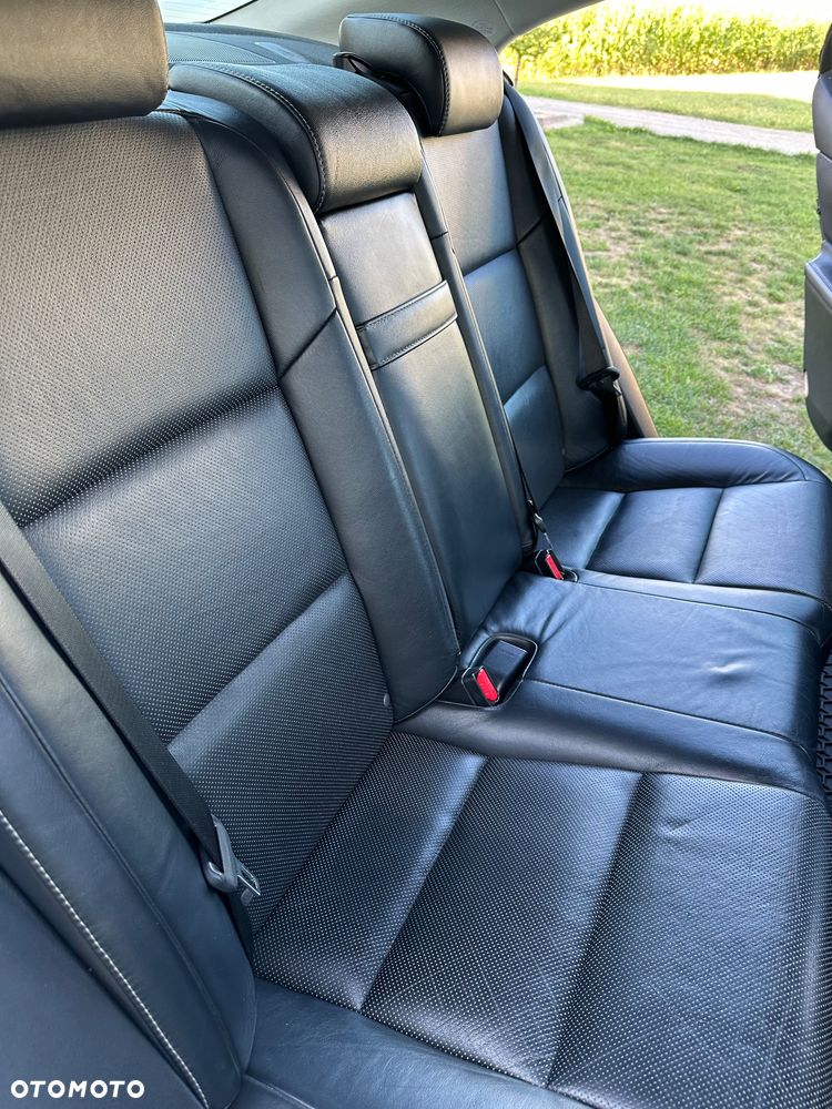 Lexus ES - 14