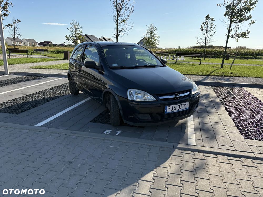 Opel Corsa 1.2 16V Cosmo - 2