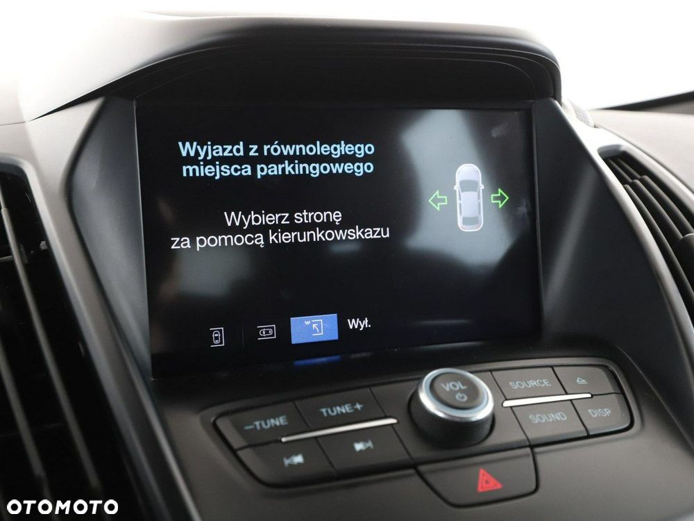 Ford Kuga 1.5 EcoBoost 2x4 ST-Line - 29