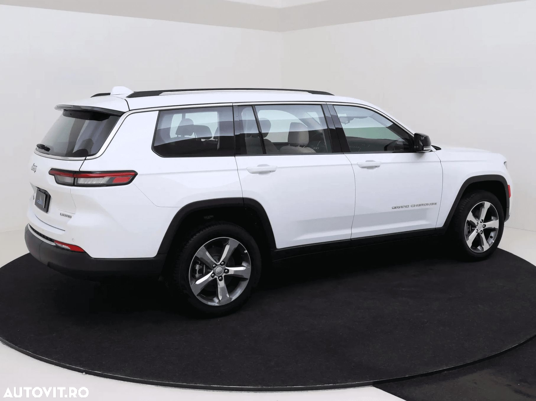 Jeep Grand Cherokee - 4