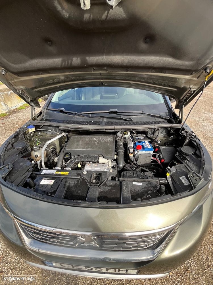 Peugeot 5008 1.2 PureTech Allure J18 - 11