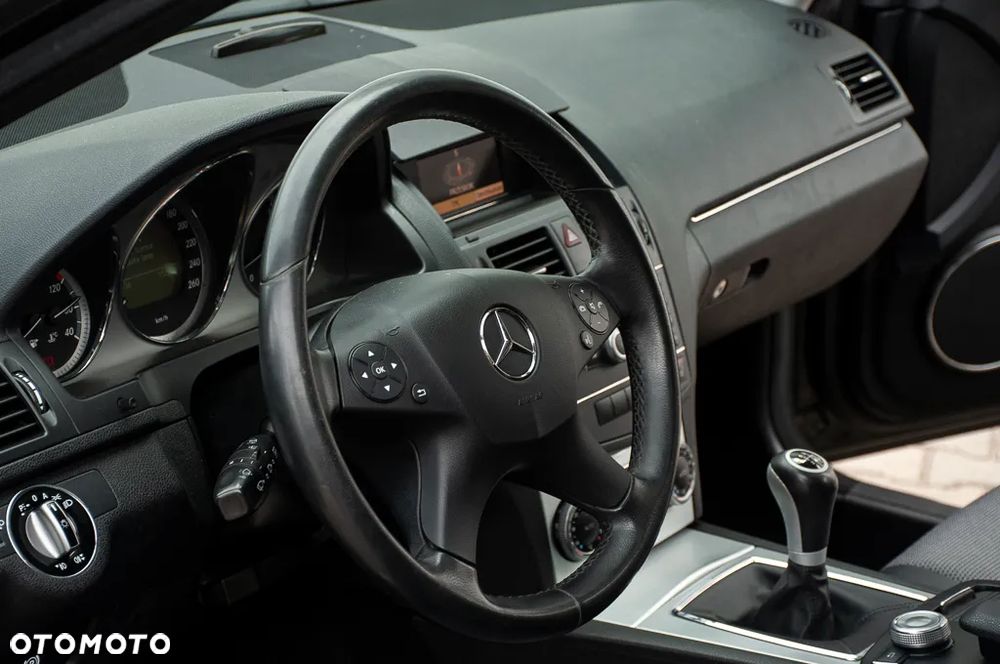 Mercedes-Benz Klasa C 180 Kompressor Avantgarde - 15