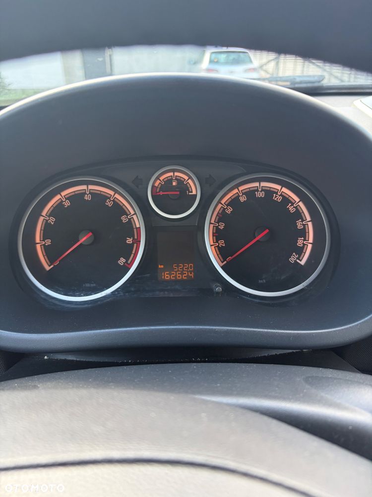 Opel Corsa 1.4 16V - 5