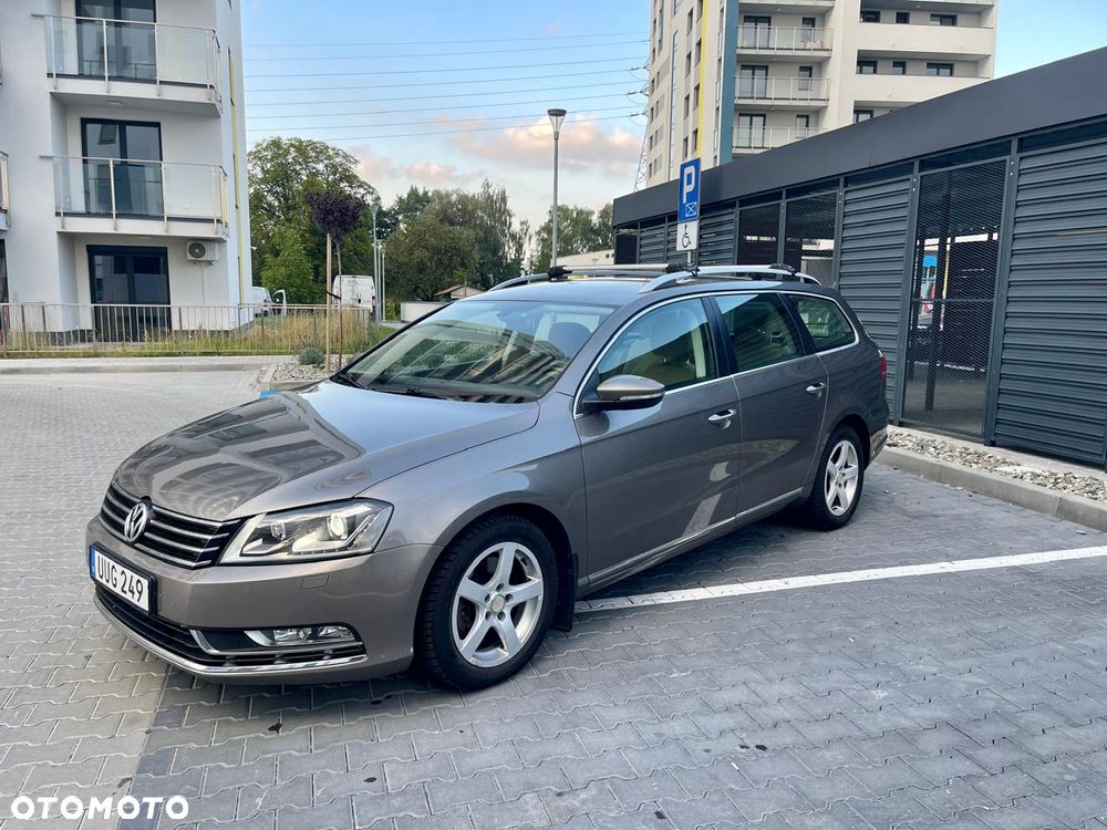 Volkswagen Passat Variant 2.0 TDI BlueMotion Technology Highline - 3