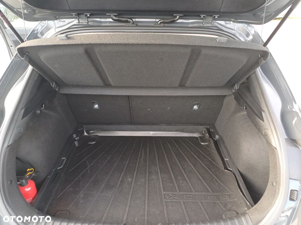 Kia XCeed 1.5 T-GDI M - 19