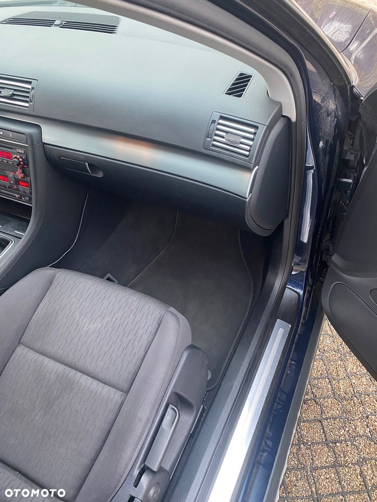 Audi A4 Limousine 1.6 - 13