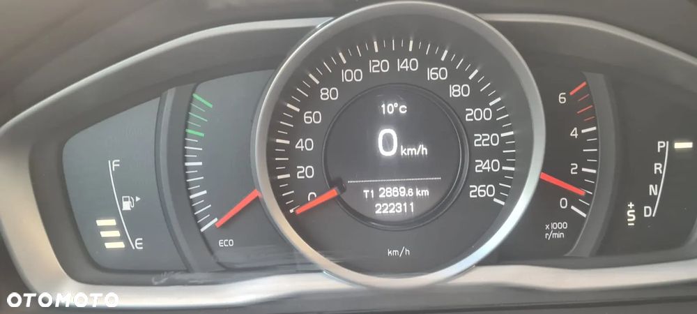 Volvo V60 D4 Geartronic Kinetic - 15