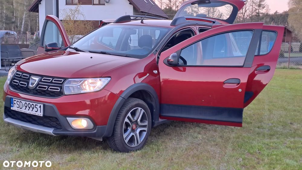 Dacia Sandero Stepway TCe 90 (S&S) Celebration - 13