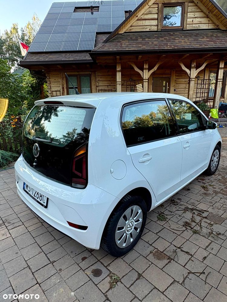 Volkswagen up! 1.0 high - 12