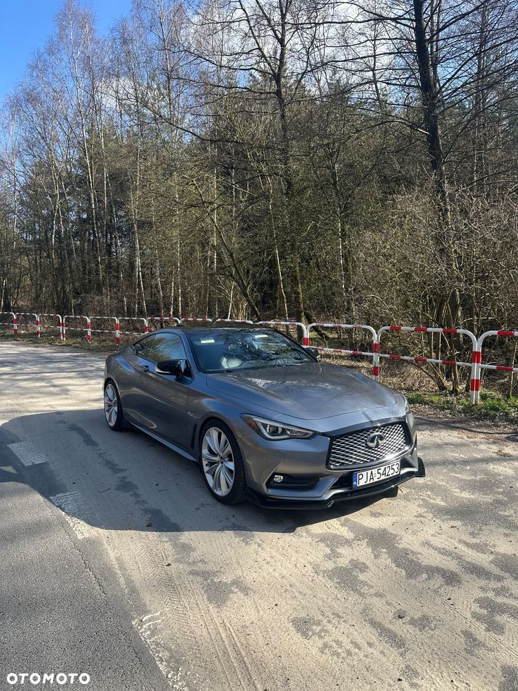 Infiniti Q60 - 1