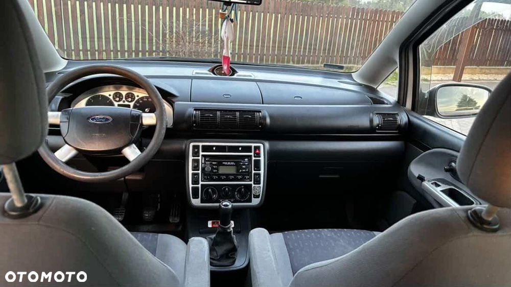 Ford Galaxy - 14