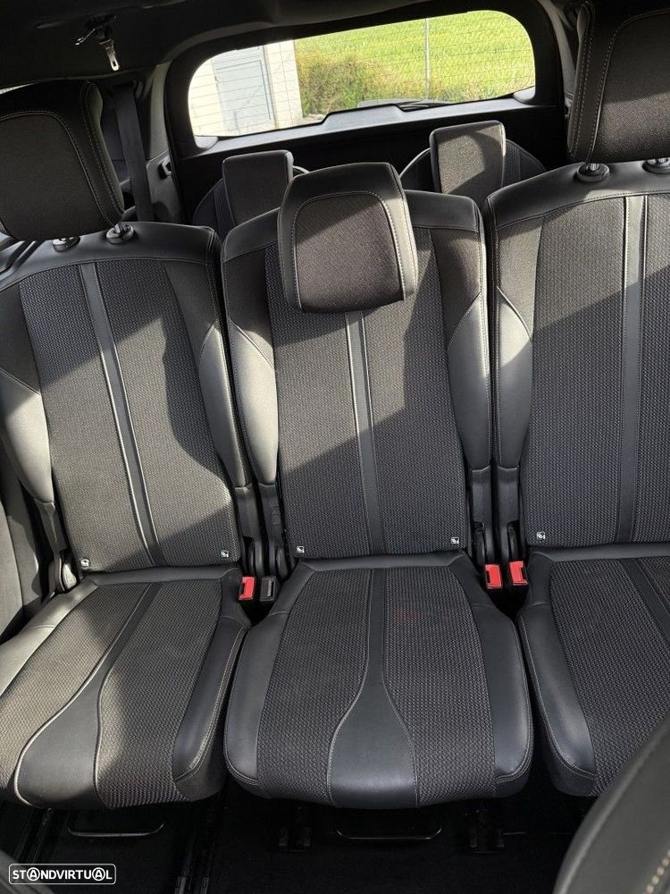 Peugeot 5008 1.5 BlueHDi GT EAT8 - 7