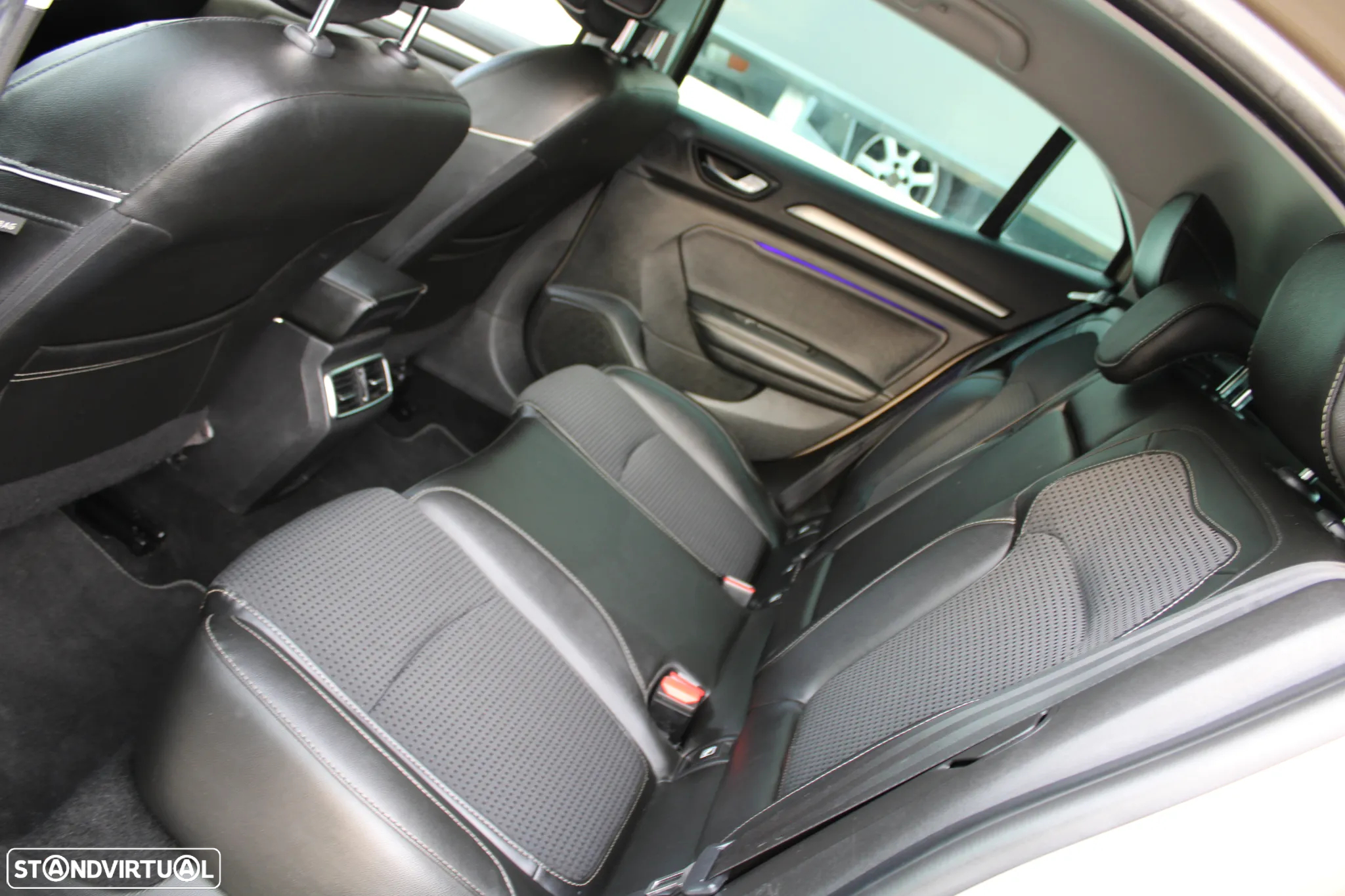 Renault Mégane 1.5 dCi Bose Edition SS - 12