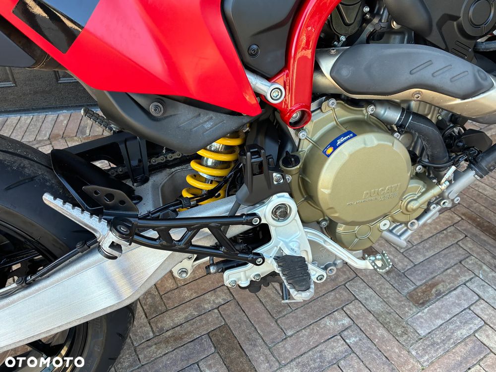 Ducati Hypermotard - 13