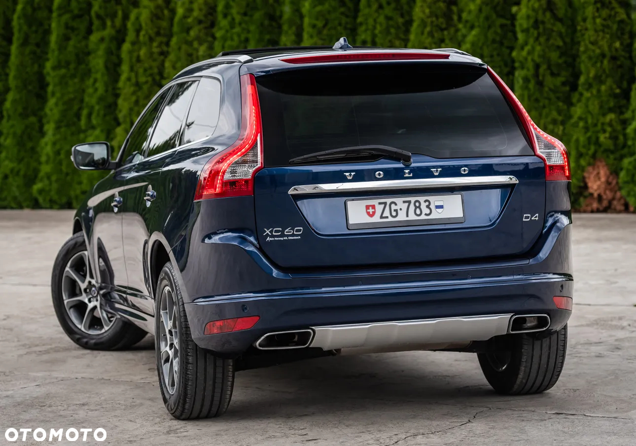 Volvo XC 60 D4 Drive-E Ocean Race - 8
