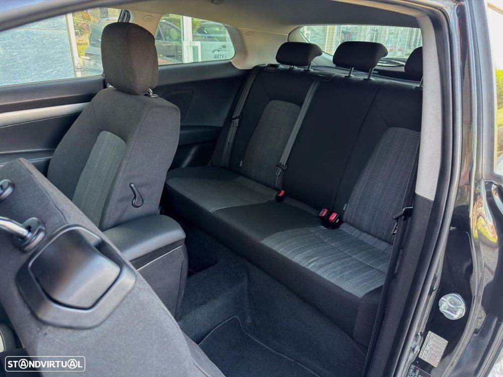 Kia Ceed S Coupé 1.4 CVVT EX ISG - 9