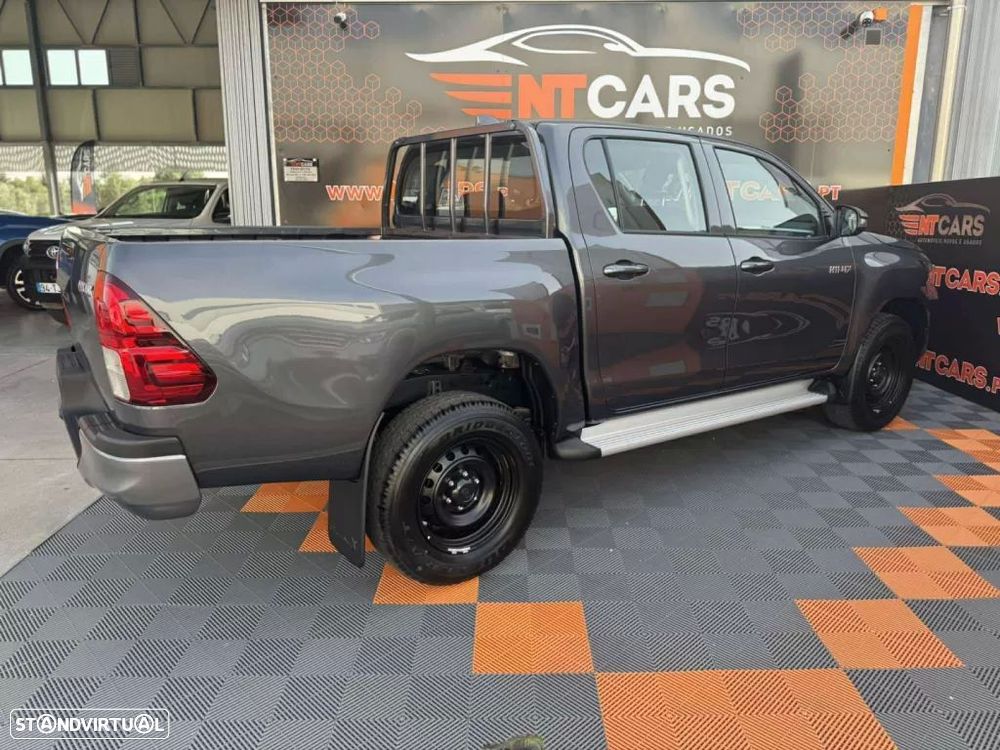 Toyota Hilux 4x4 Cabine Dupla Duty - 2