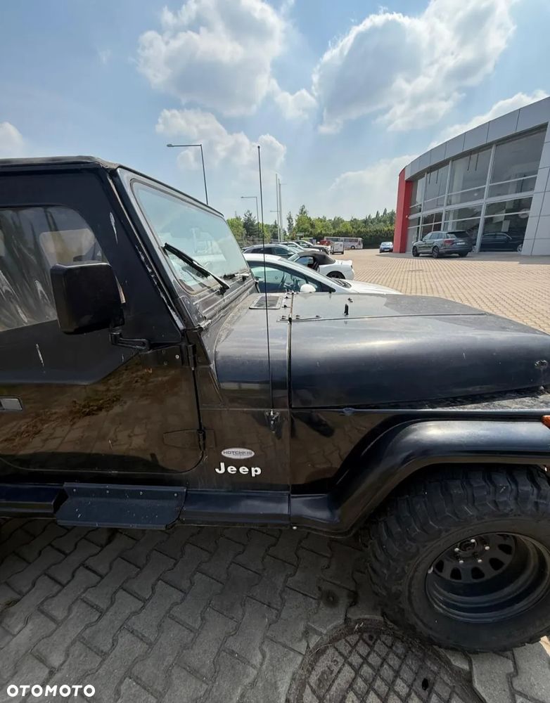 Jeep Wrangler - 7