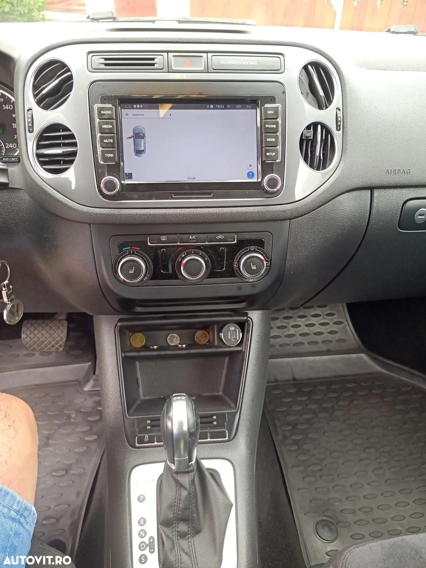 Volkswagen Tiguan 2.0 TDI 4Mot DSG Trendline - 11