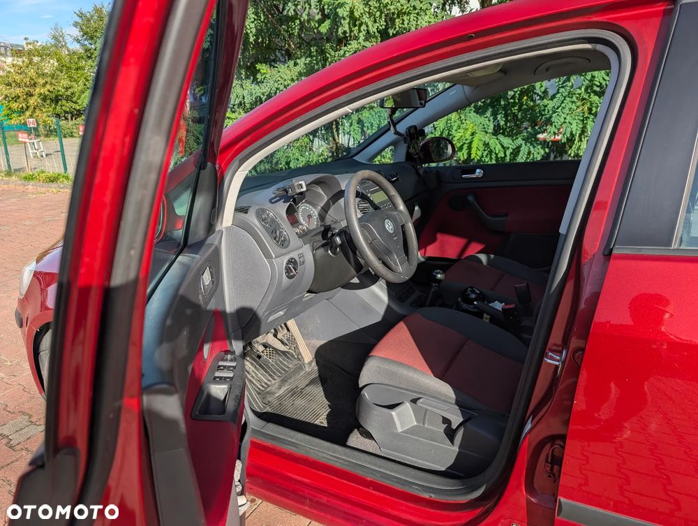 Volkswagen Golf 1.6 FSI Trendline - 10