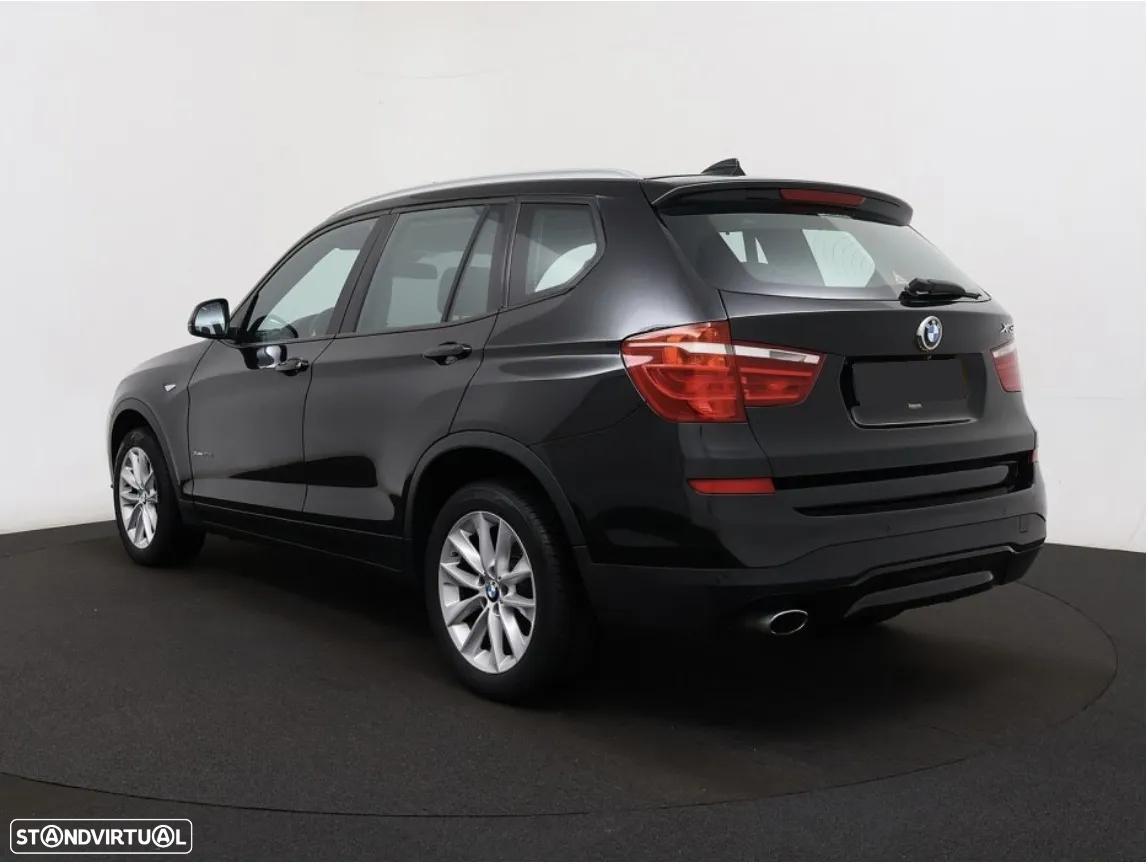 BMW X3 xDrive20d Aut. Luxury Line - 2