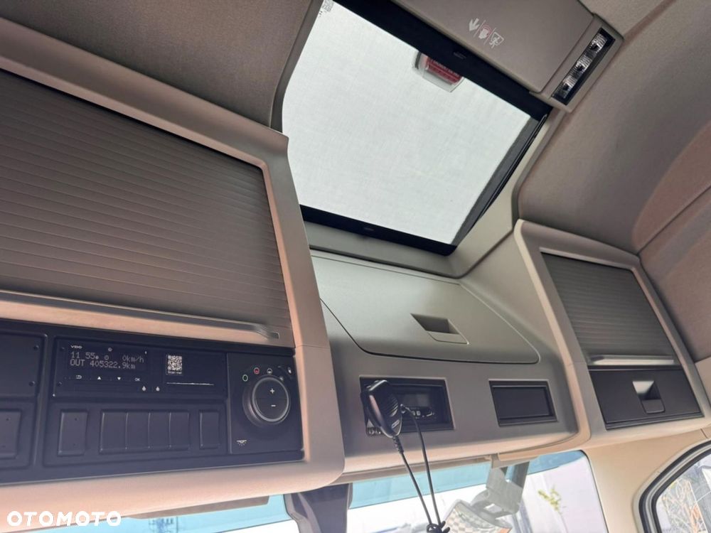 Volvo FH 4X2 460 Globetrotter - 13