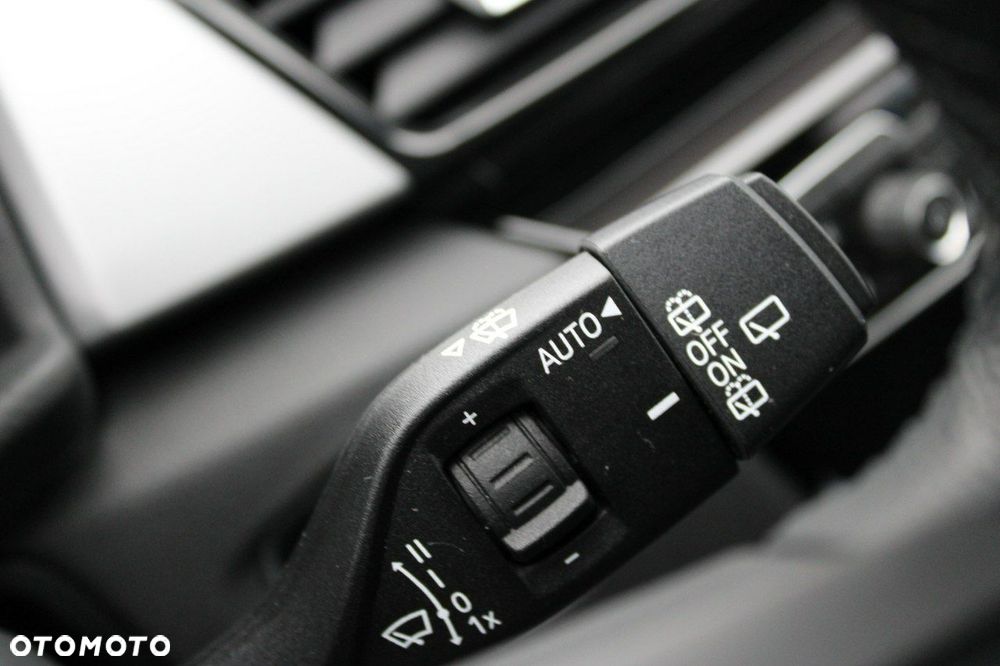 BMW Seria 2 - 25
