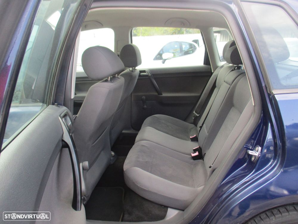 VW Polo 1.2 Confortline - 17