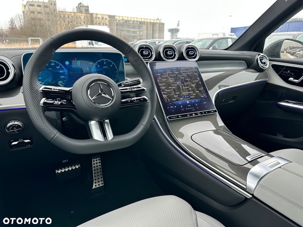 Mercedes-Benz GLC - 15